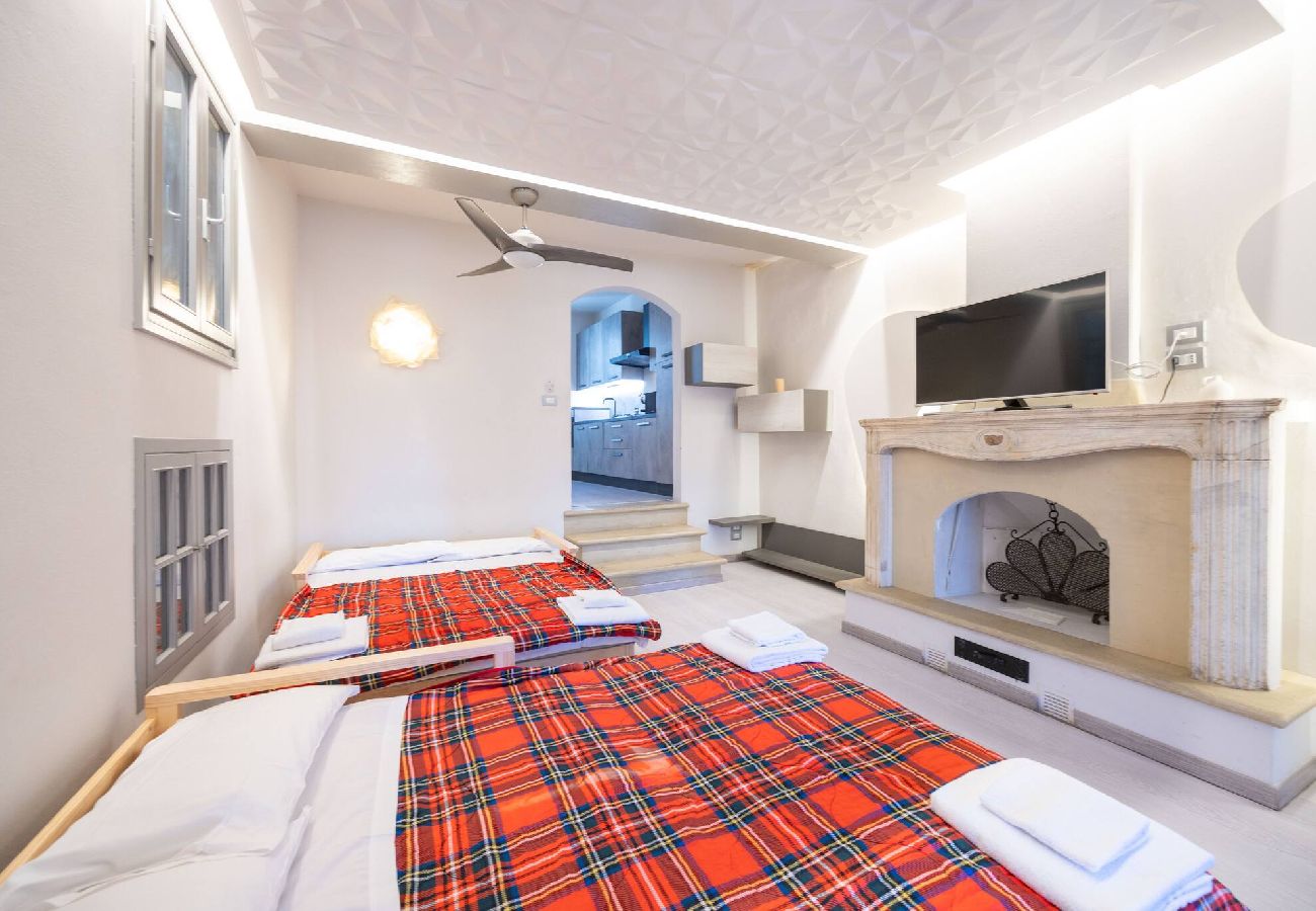 Apartment in Bologna - Maison D´Azeglio, Bologna by Short Holidays