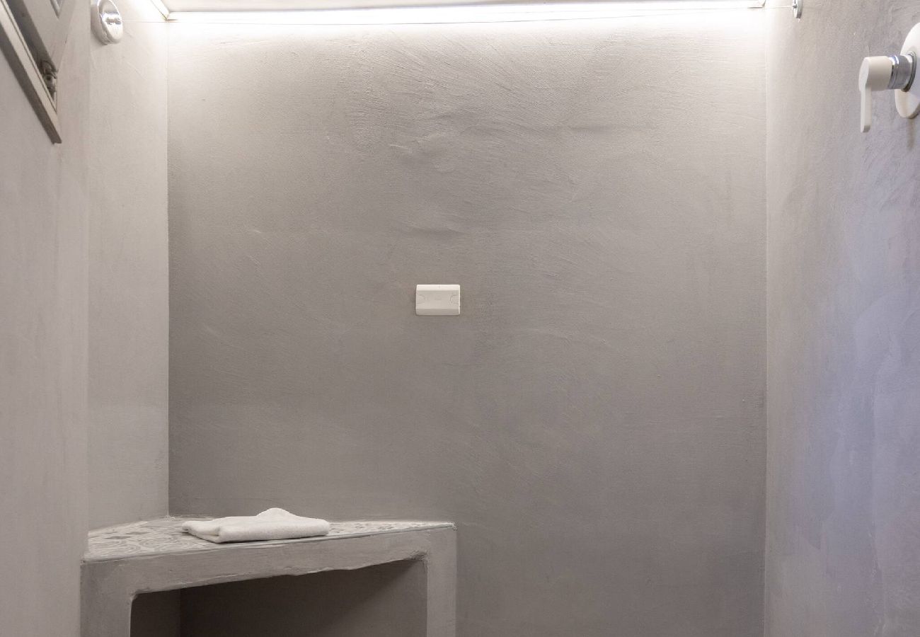 Apartment in Bologna - Maison D´Azeglio, Bologna by Short Holidays