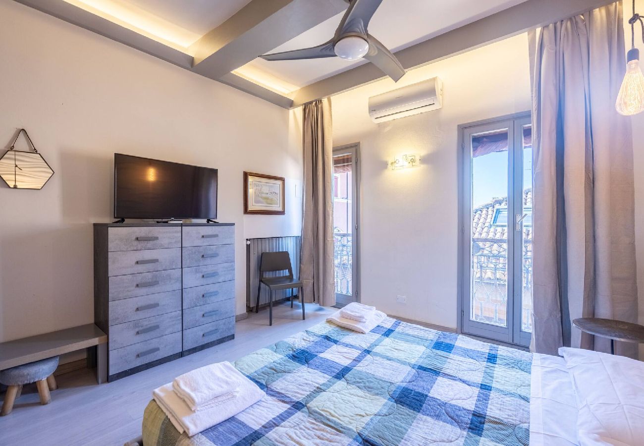 Apartment in Bologna - Maison D´Azeglio, Bologna by Short Holidays