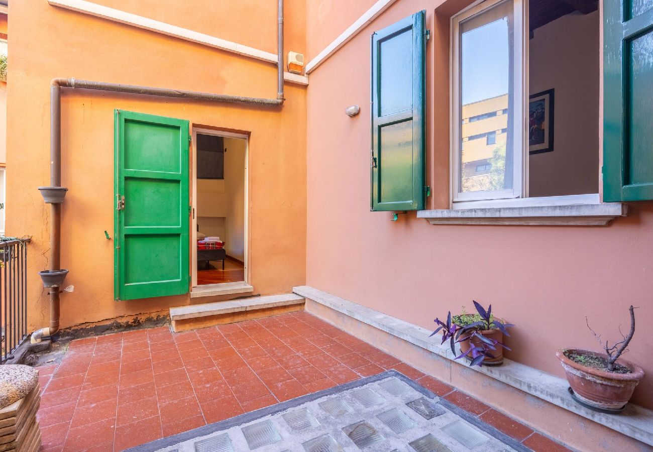Apartment in Bologna - Riva Reno, Bologna by Short Holidays