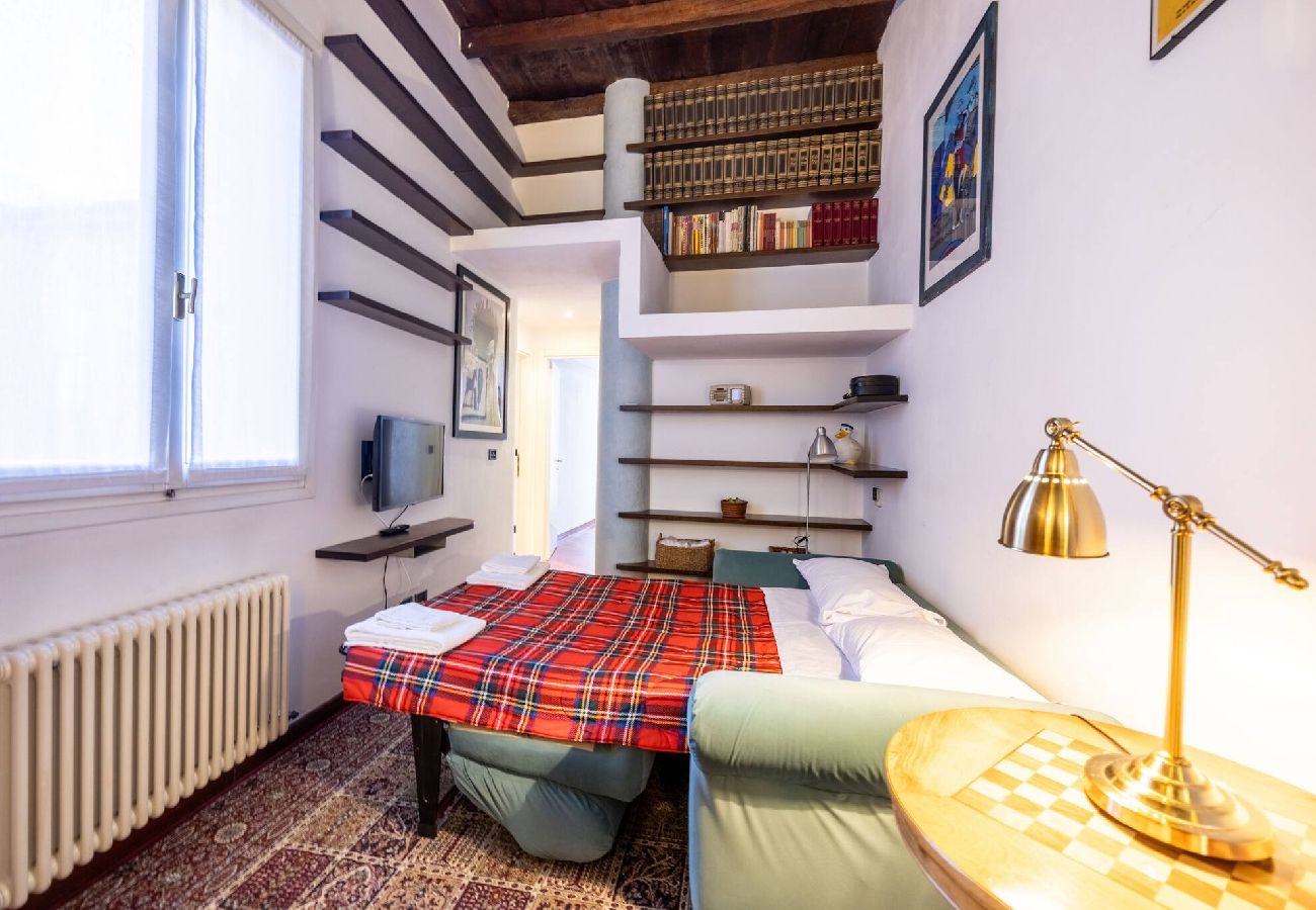 Apartment in Bologna - Riva Reno, Bologna by Short Holidays