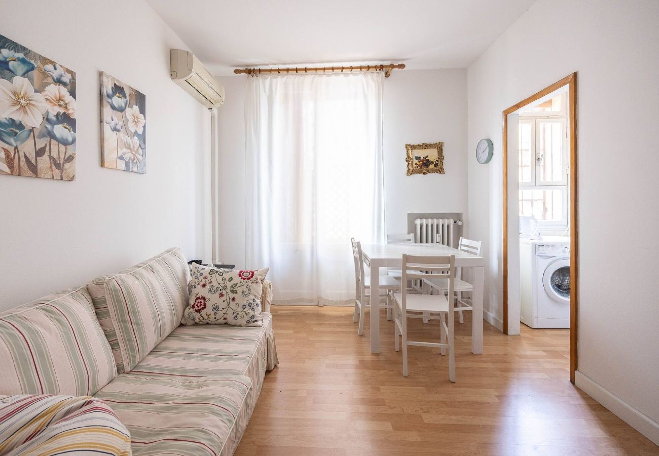 Apartment in Bologna - Busacchi, Bologna by Short Holidays