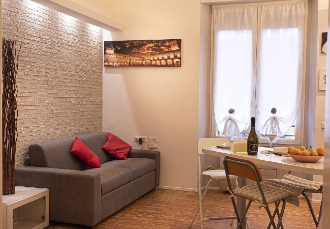Apartment in Bologna - Gramsci, Bologna by Short Holidays