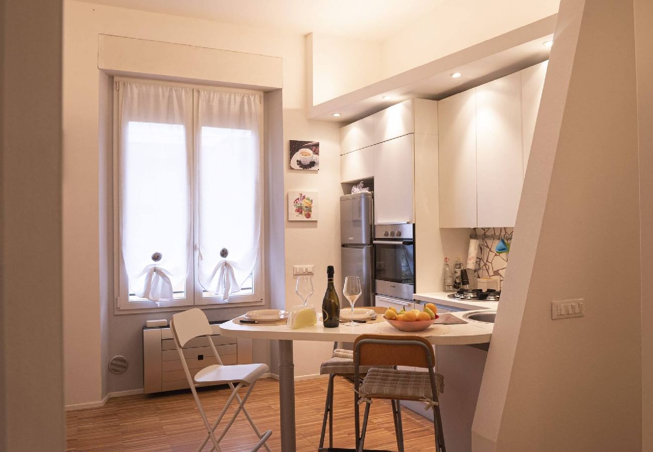 Apartment in Bologna - Gramsci, Bologna by Short Holidays