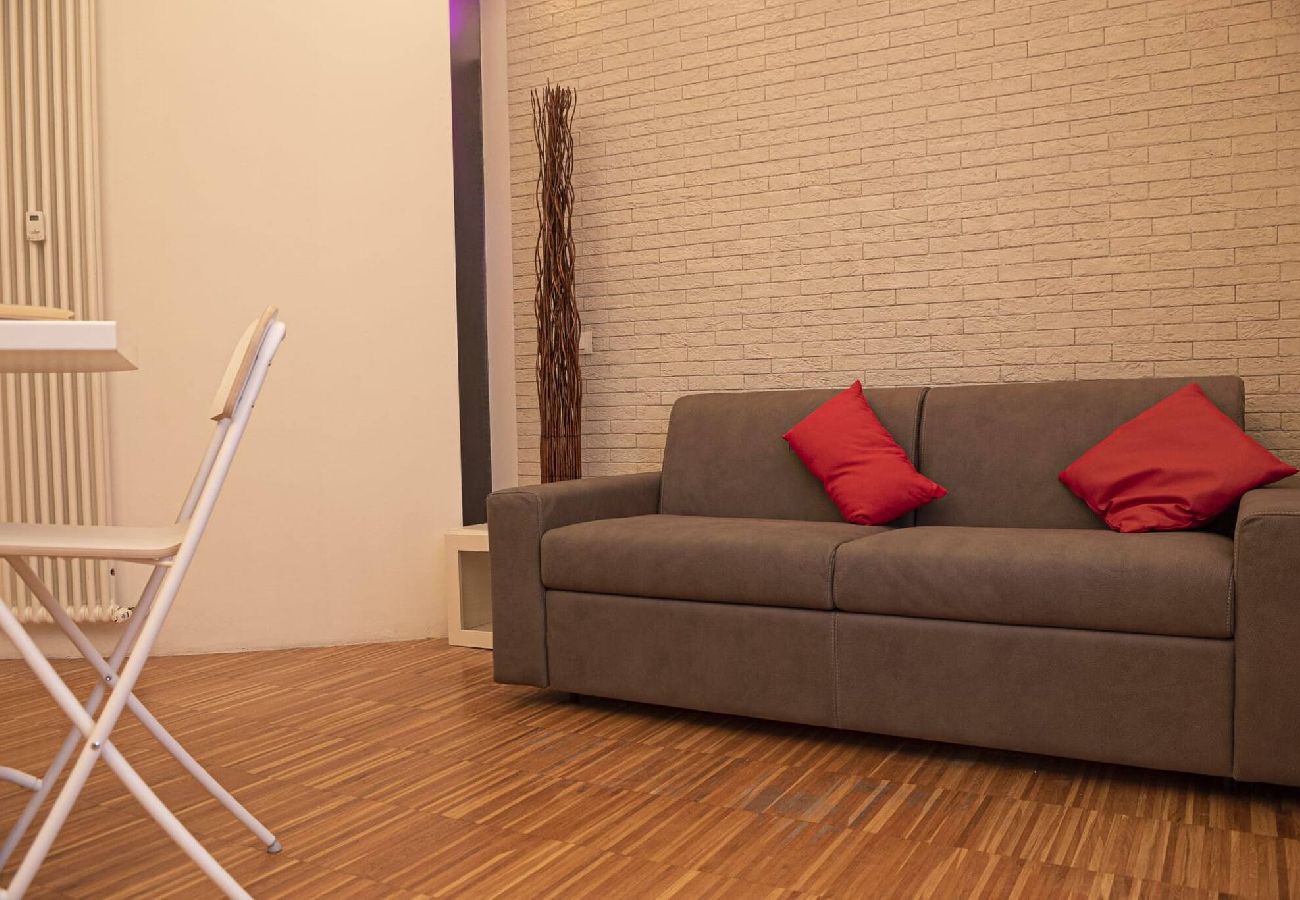 Apartment in Bologna - Gramsci, Bologna by Short Holidays