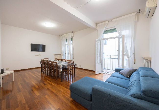 Apartment in Bologna - Belle Arti, Bologna by Short Holidays