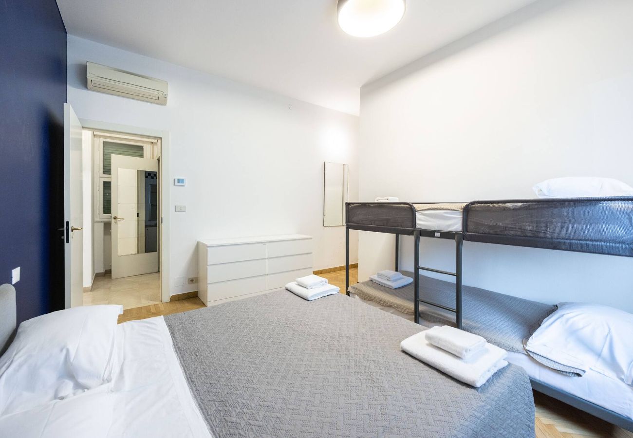 Apartment in Bologna - Belle Arti, Bologna by Short Holidays