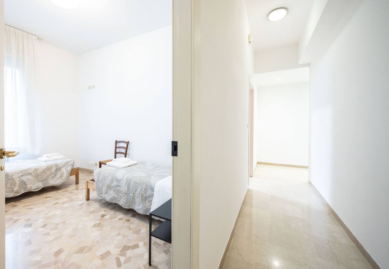 Apartment in Bologna - Belle Arti, Bologna by Short Holidays