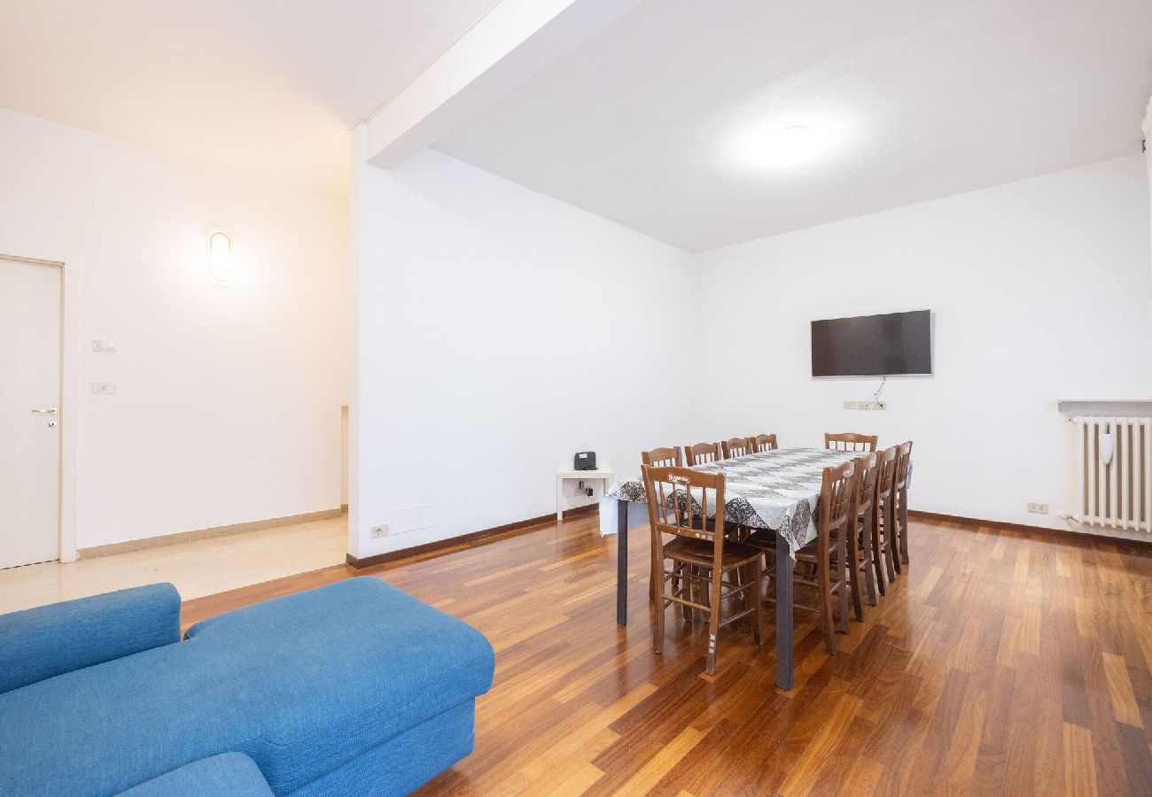 Apartment in Bologna - Belle Arti, Bologna by Short Holidays