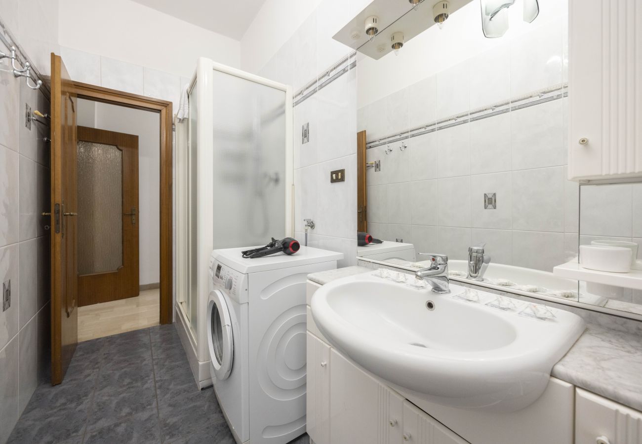 Apartment in Bologna - Garavaglia, Bologna by Short Holidays