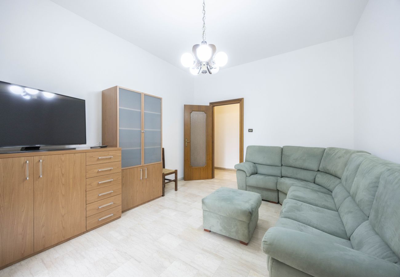 Apartment in Bologna - Garavaglia, Bologna by Short Holidays
