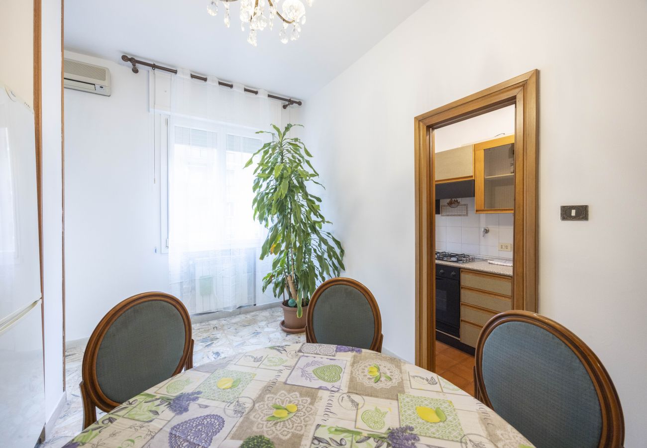 Apartment in Bologna - Garavaglia, Bologna by Short Holidays