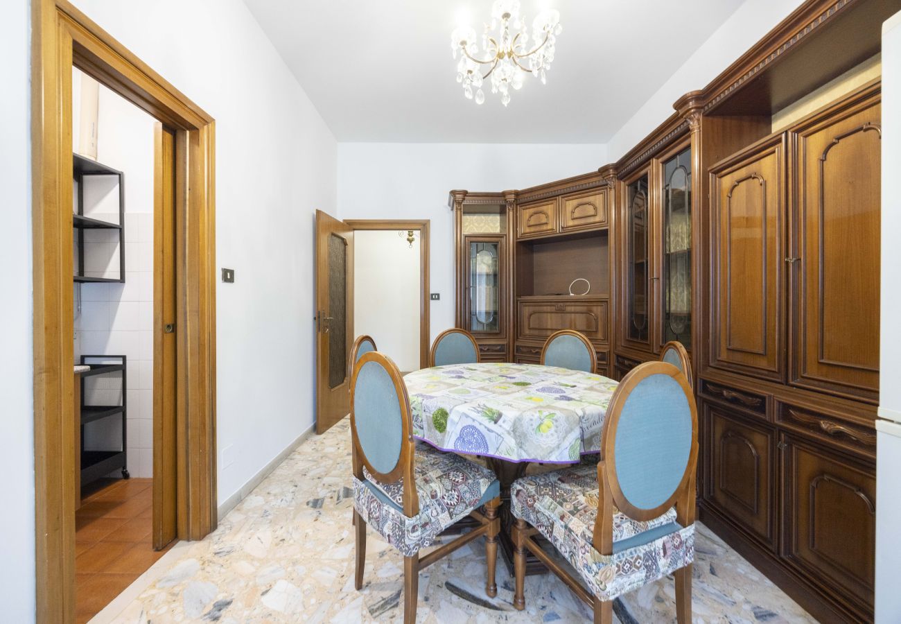Apartment in Bologna - Garavaglia, Bologna by Short Holidays