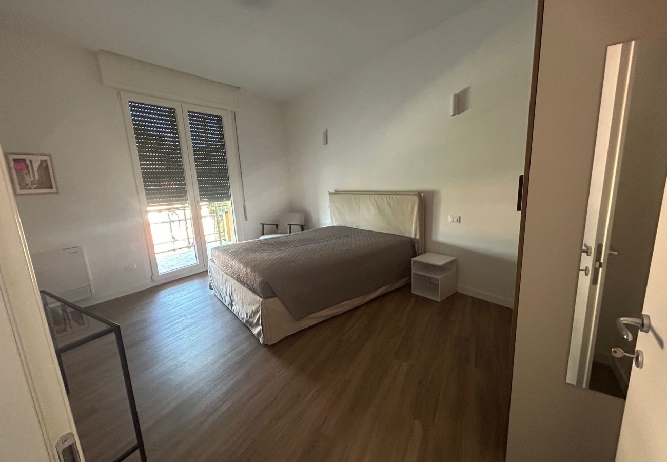 Apartment in Bologna - Daisy Big, Bologna by Short Holidays