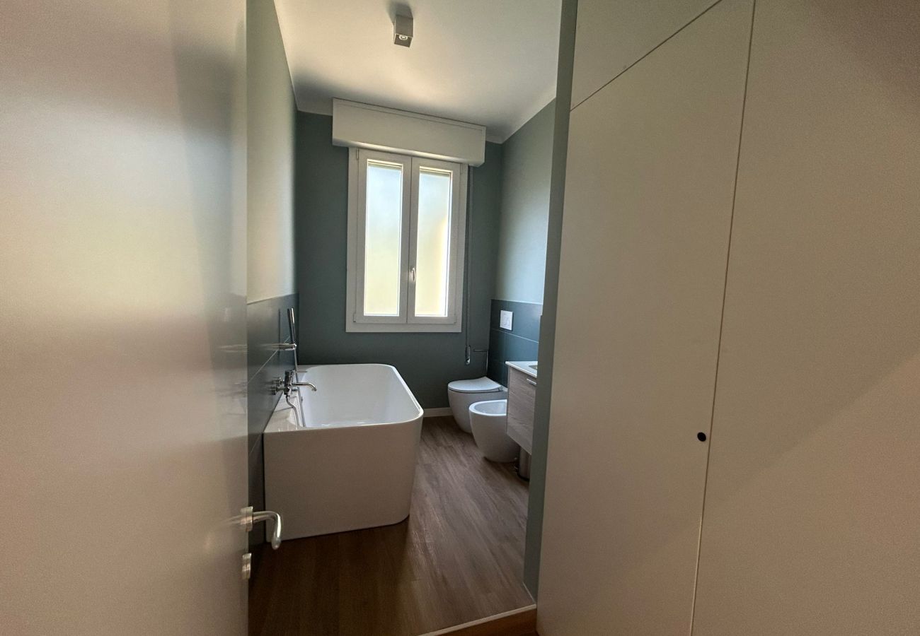 Apartment in Bologna - Daisy Big, Bologna by Short Holidays