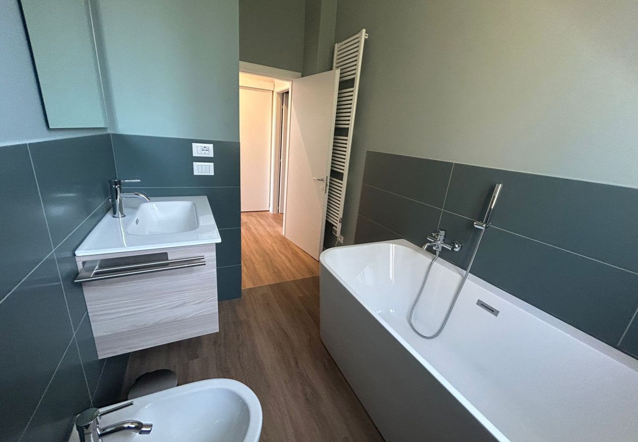 Apartment in Bologna - Daisy Big, Bologna by Short Holidays